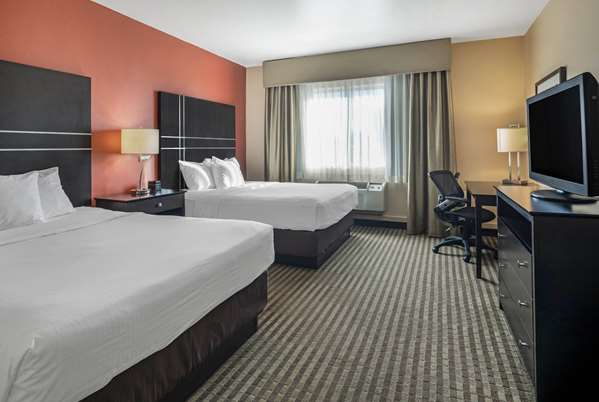  - La Quinta Inn & Suites Reid Park