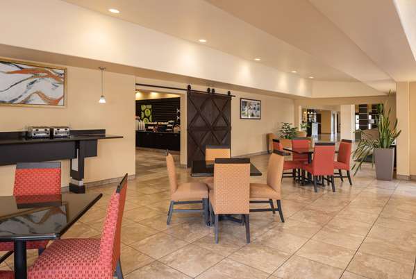  - La Quinta Inn & Suites Reid Park