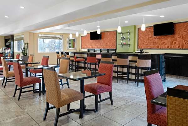  - La Quinta Inn & Suites Reid Park