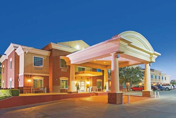 Exterior view - La Quinta Inn & Suites Dalhart