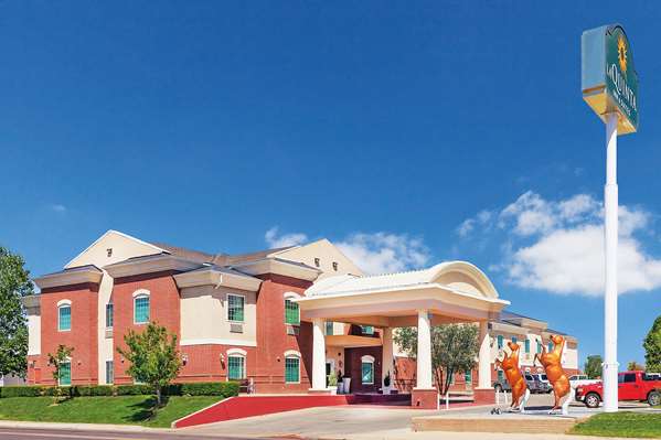 Exterior view - La Quinta Inn & Suites Dalhart