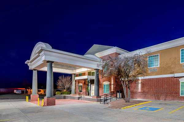 Exterior view - La Quinta Inn & Suites Dalhart