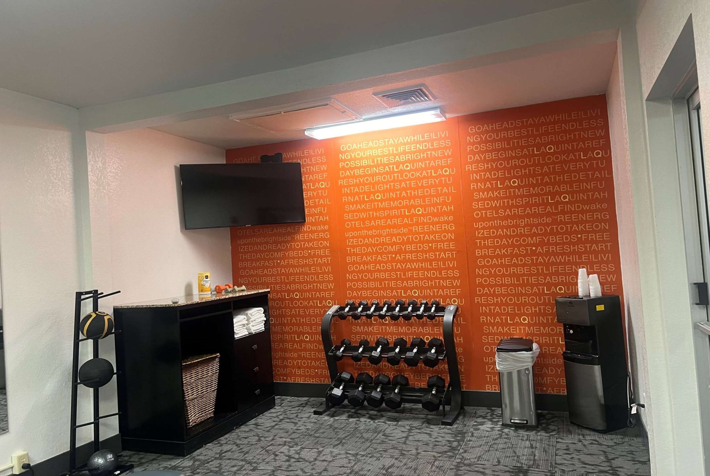 Health club fitness center gym | La Quinta Inn & Suites by Wyndham Dalhart
