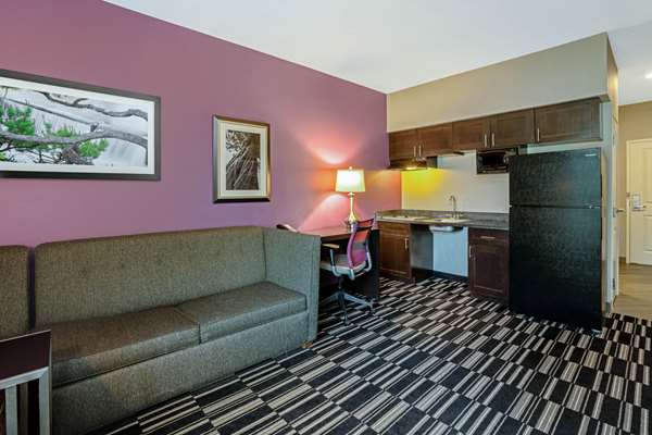 Suite - La Quinta Inn & Suites Tumwater - I-5, Exit 102