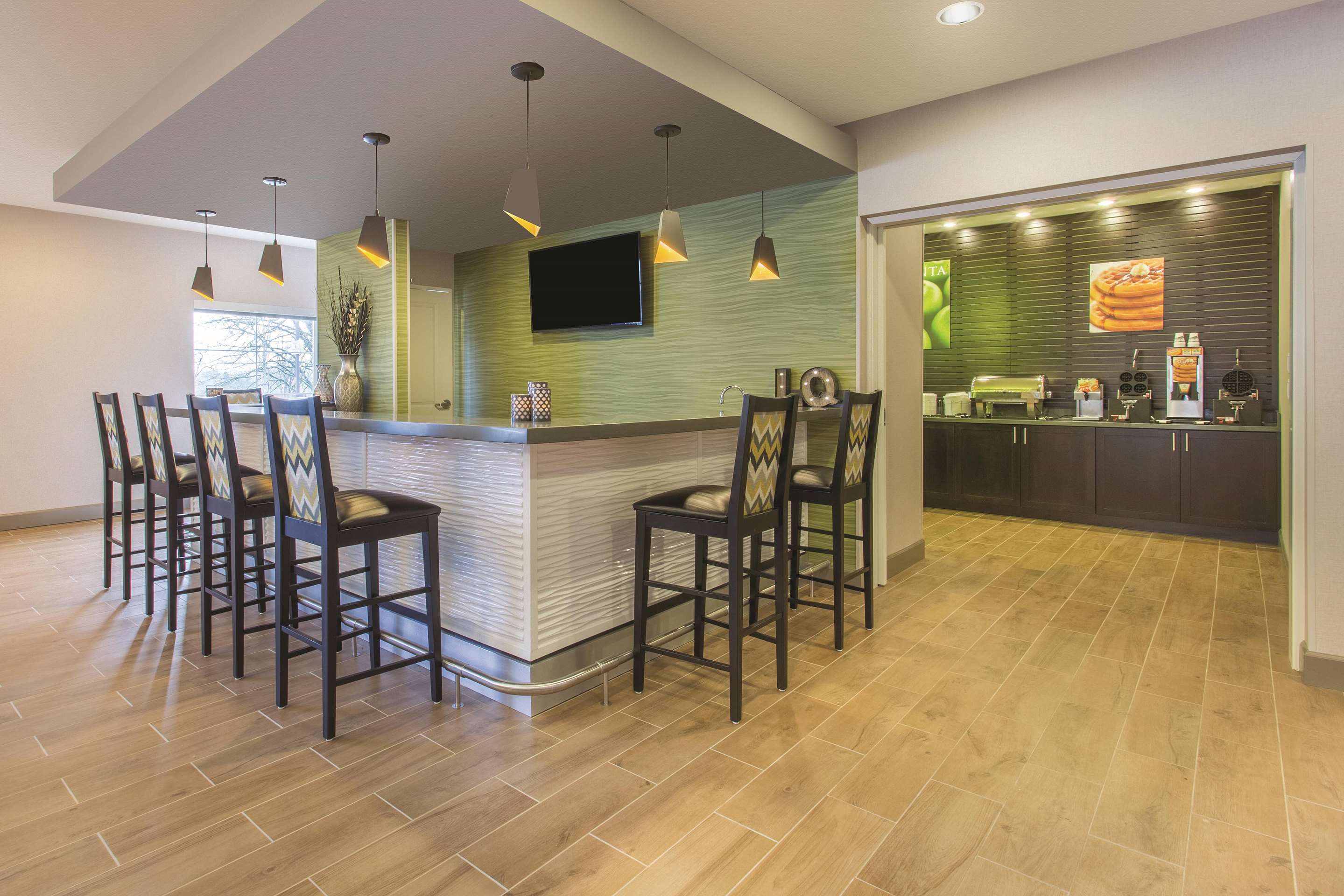 Property amenity | La Quinta Inn & Suites by Wyndham Tumwater - Olympia