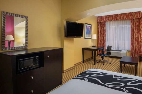  - La Quinta Inn & Suites Union City