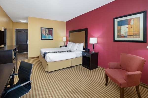  - La Quinta Inn & Suites Union City