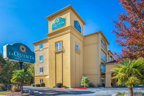 Exterior view - La Quinta Inn & Suites Union City
