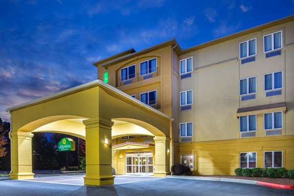 Exterior view - La Quinta Inn & Suites Union City