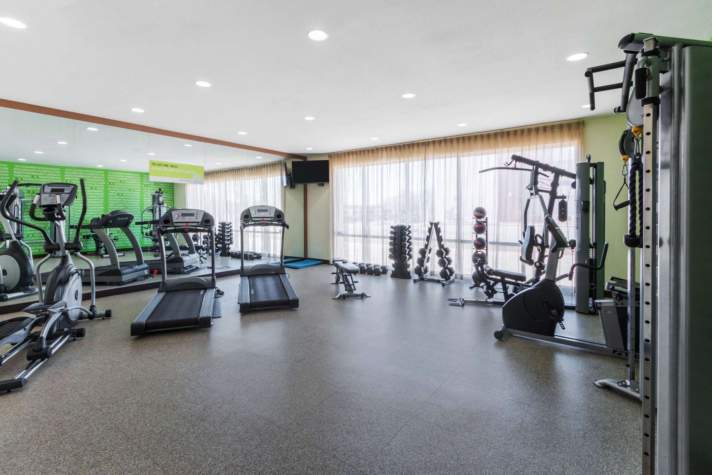 Health club | La Quinta Inn & Suites by Wyndham Artesia