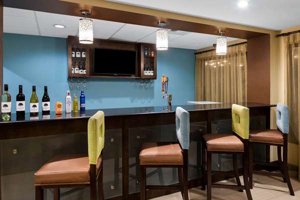 Bar - La Quinta Inn & Suites LaGrange - I-85, Exit 18