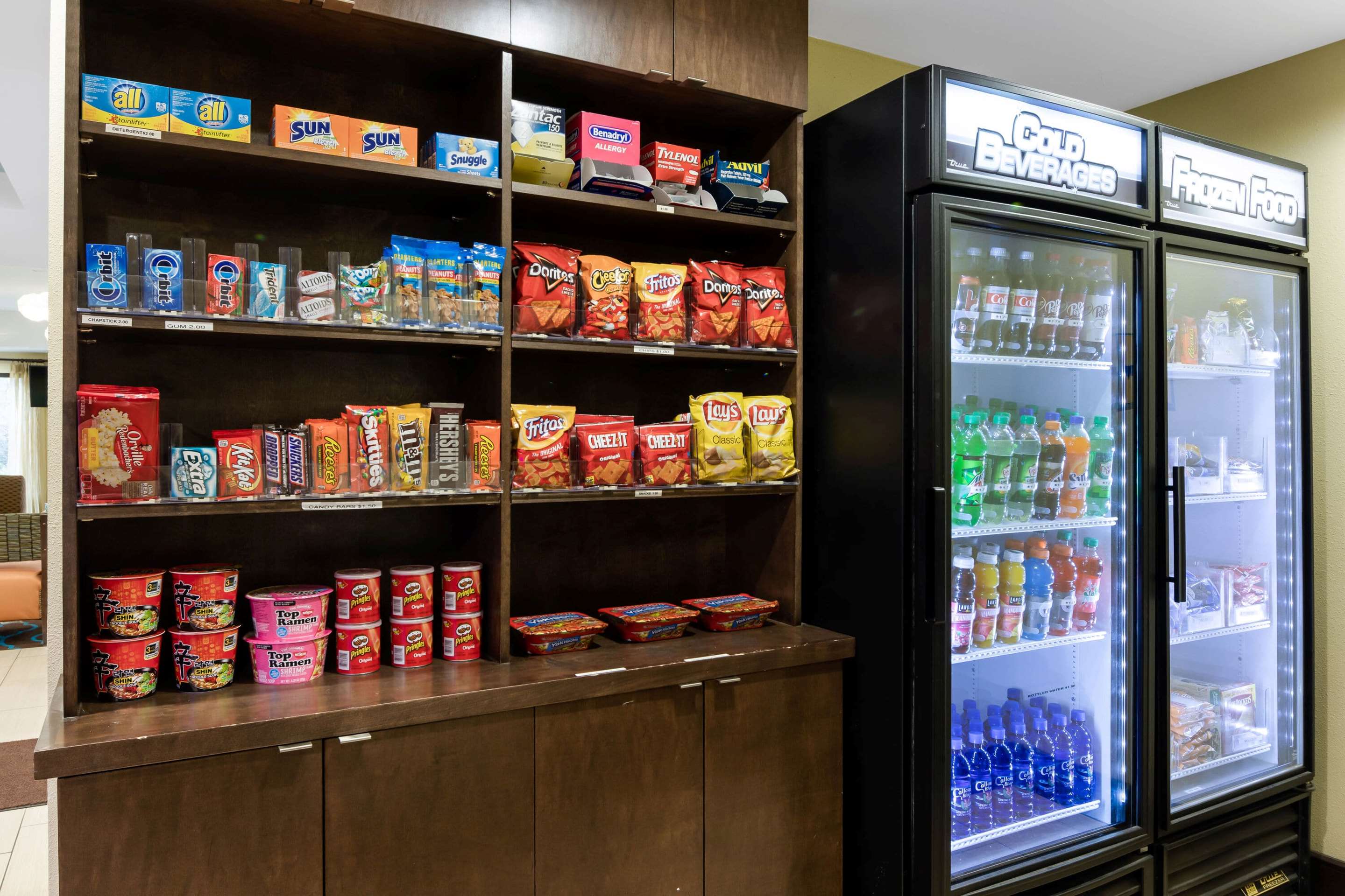 Property amenity | La Quinta Inn & Suites by Wyndham LaGrange / I-85