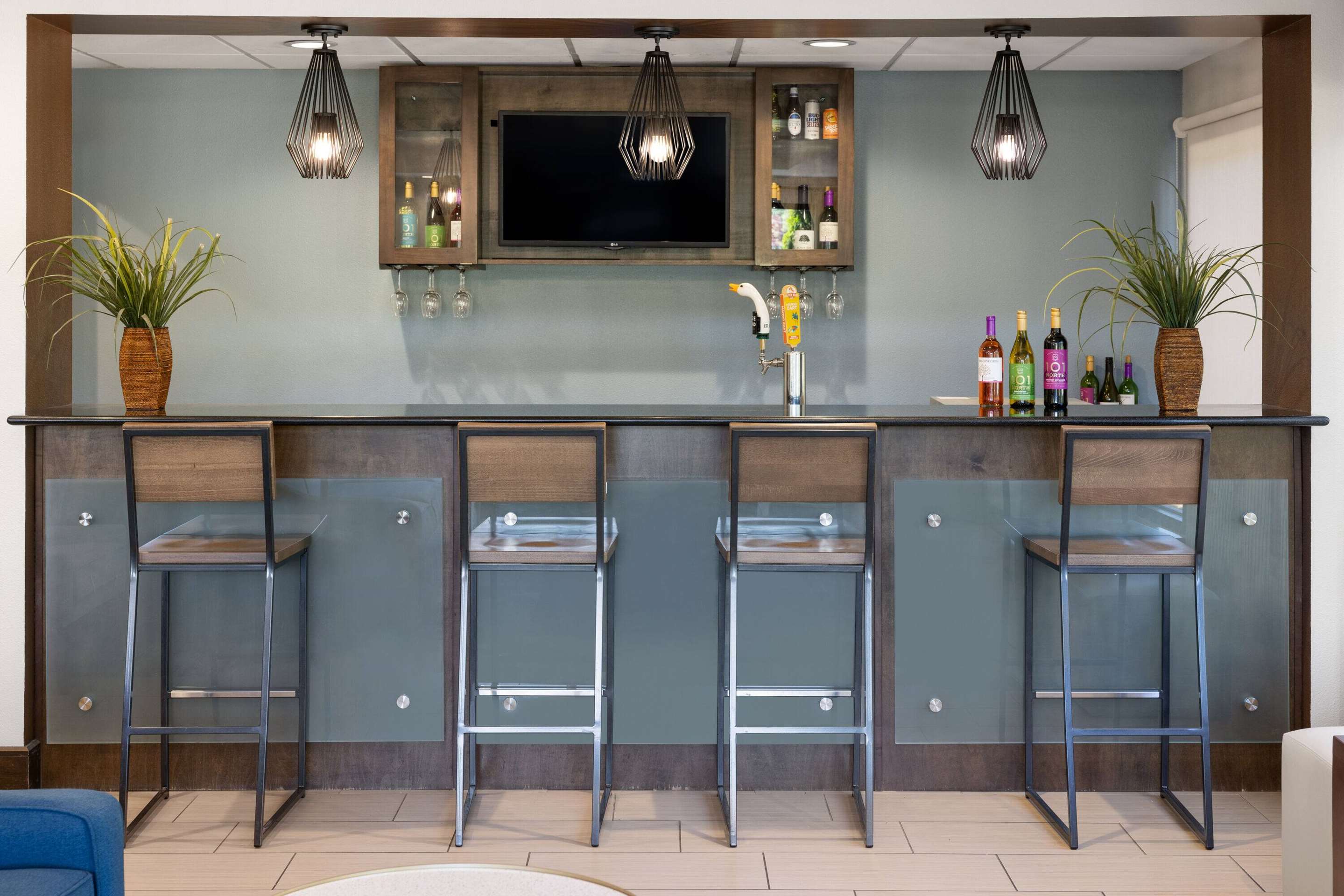 BarLounge | La Quinta Inn & Suites by Wyndham LaGrange / I-85