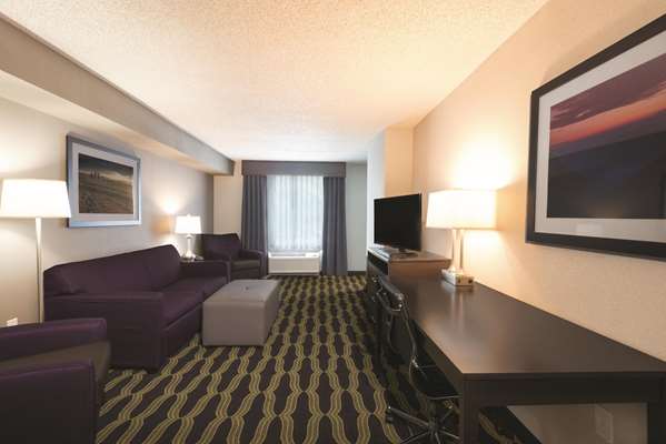 Suite - La Quinta Inn & Suites Lynchburg