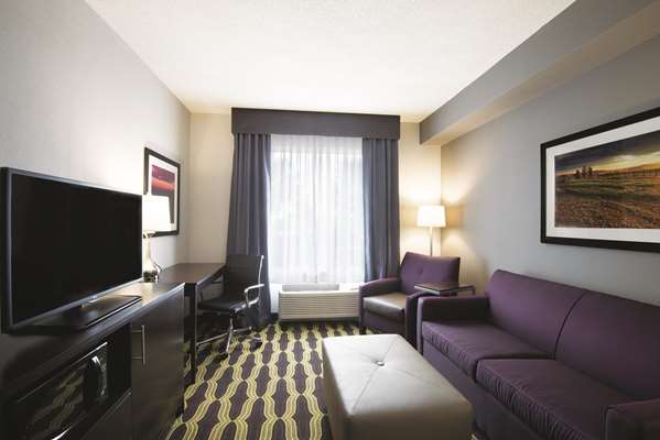 Suite - La Quinta Inn & Suites Lynchburg