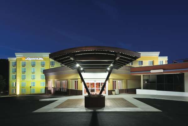 Exterior view - La Quinta Inn & Suites Lynchburg