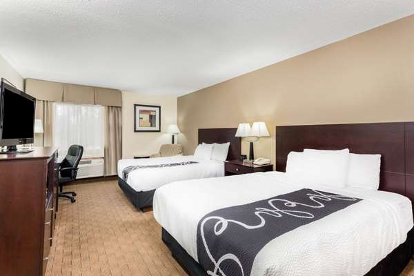  - La Quinta Inn & Suites Frankfort