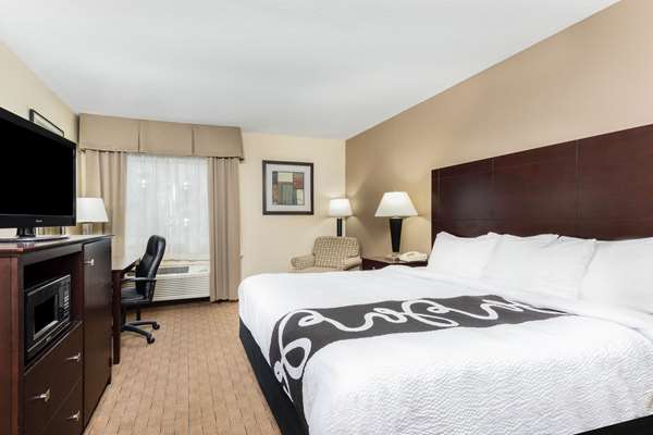  - La Quinta Inn & Suites Frankfort