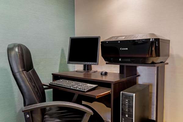 Conference Area - La Quinta Inn & Suites Frankfort