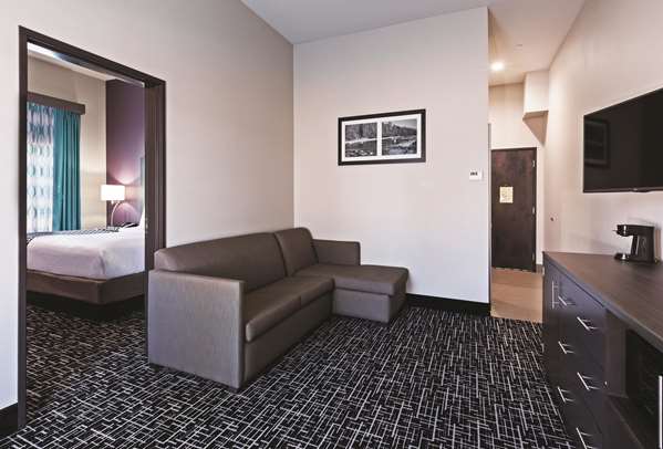 Suite - La Quinta Inn & Suites Claremore