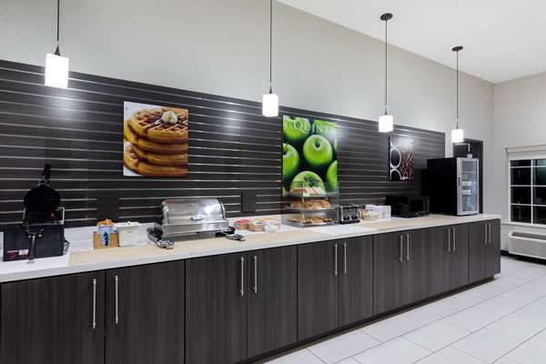  - La Quinta Inn & Suites Claremore