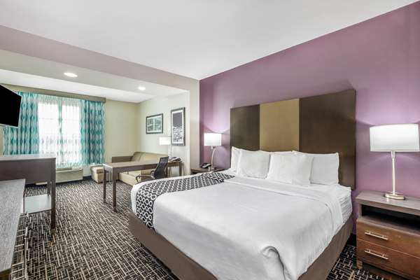 Suite - La Quinta Inn & Suites Claremore