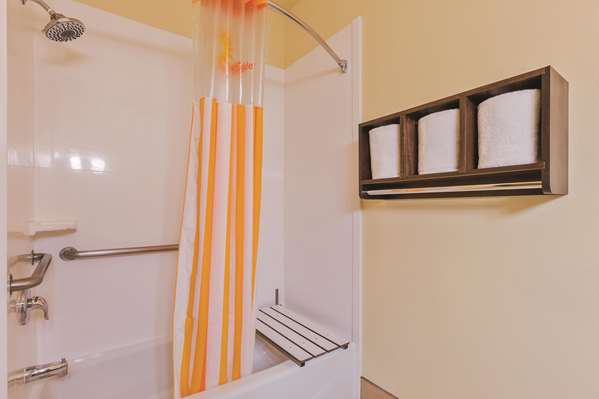  - La Quinta Inn & Suites Airport Boise - I-84, Exit 53