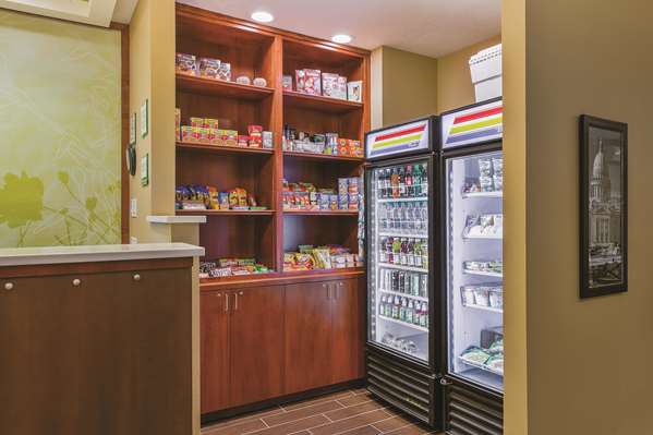  - La Quinta Inn & Suites Airport Boise - I-84, Exit 53