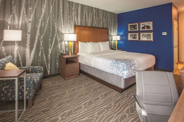  - La Quinta Inn & Suites Duluth