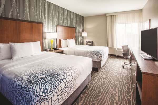  - La Quinta Inn & Suites Duluth