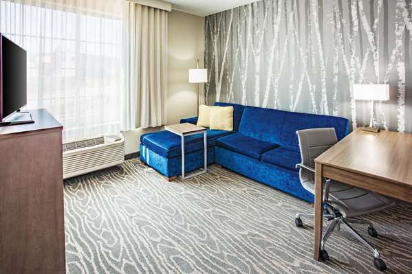  - La Quinta Inn & Suites Duluth