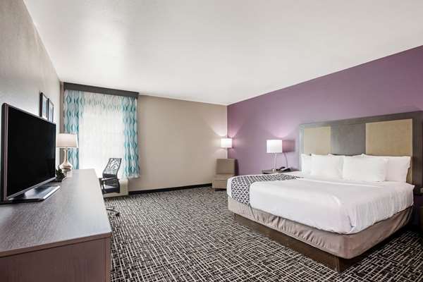  - La Quinta Inn & Suites Portland