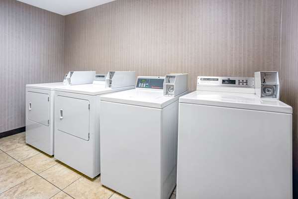 Amenities - La Quinta Inn & Suites Coeur d'Alene