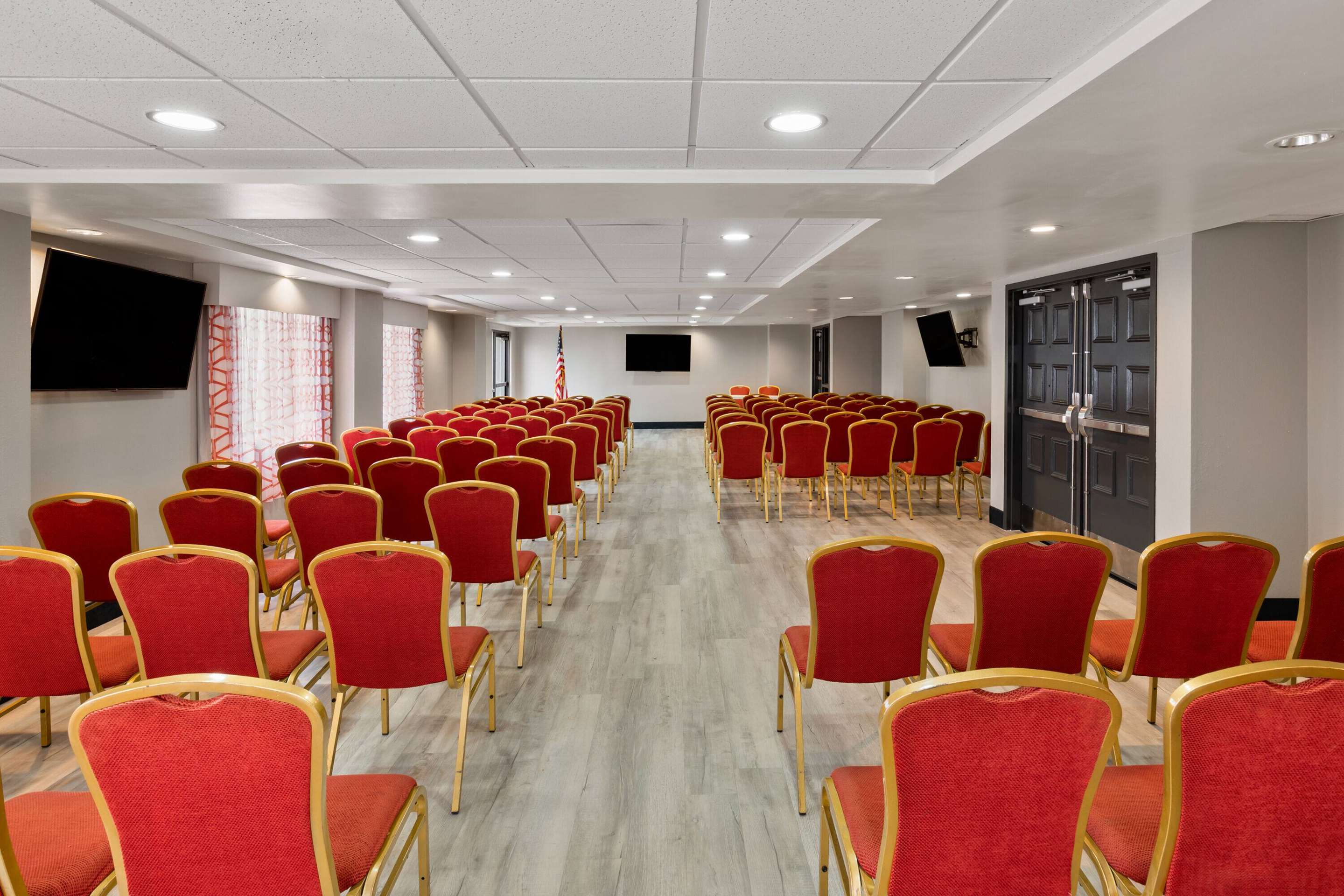 Meeting Room | La Quinta Inn & Suites by Wyndham Goodlettsville - Nashville