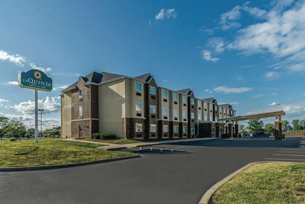 Exterior view - La Quinta Inn & Suites Collinsville - I-55 & I-70, Exit 11