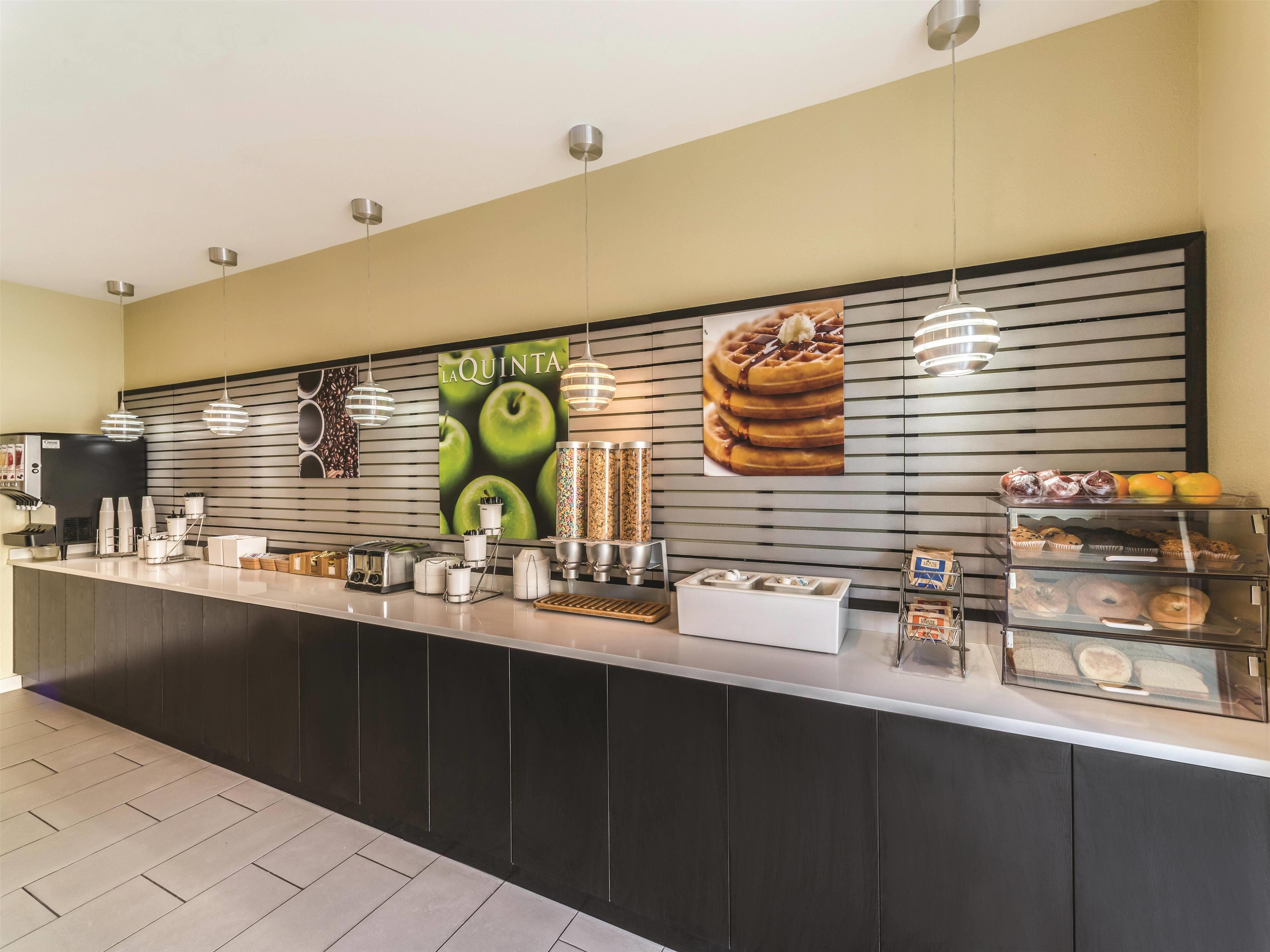 Property amenity | La Quinta Inn & Suites by Wyndham Collinsville - St. Louis