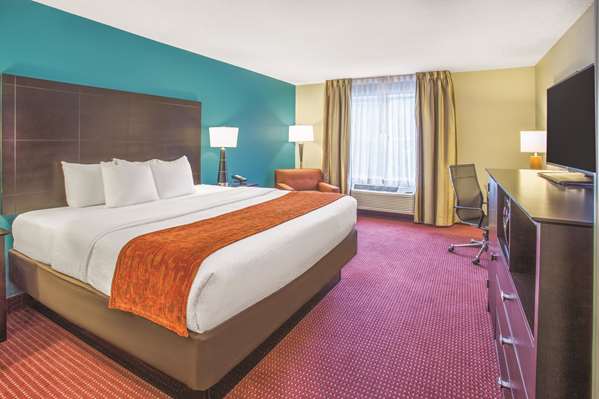  - La Quinta Inn & Suites O'Fallon - I-64, Exit 14