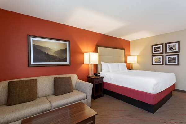  - La Quinta Inn & Suites Pigeon Forge