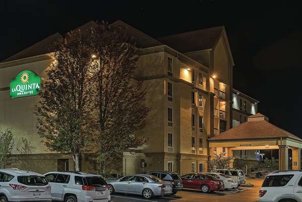 Exterior view - La Quinta Inn & Suites Pigeon Forge