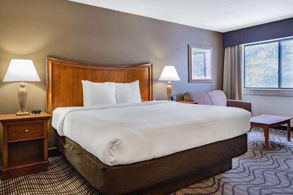  - La Quinta Inn & Suites Minnetonka