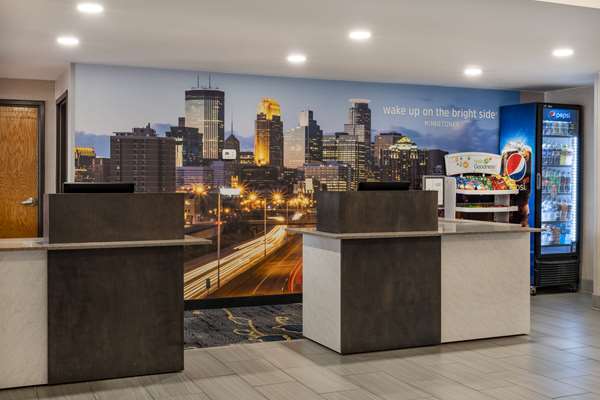  - La Quinta Inn & Suites Minnetonka