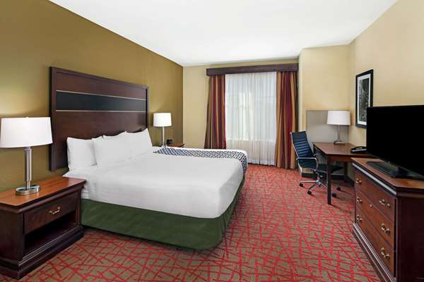 Suite - La Quinta Inn & Suites Oxford - I-20, Exit 188