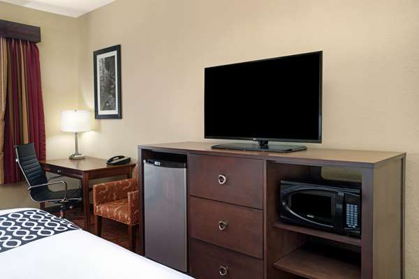  - La Quinta Inn & Suites Oxford - I-20, Exit 188
