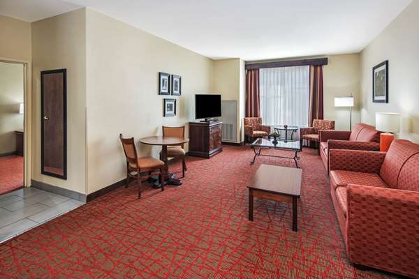 Suite - La Quinta Inn & Suites Oxford - I-20, Exit 188