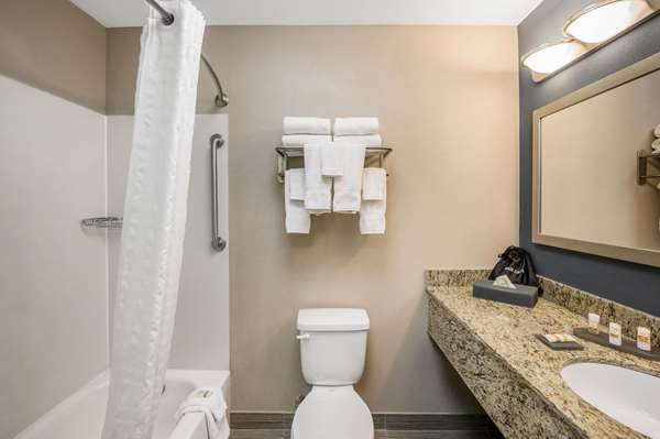  - La Quinta Inn & Suites Glendive