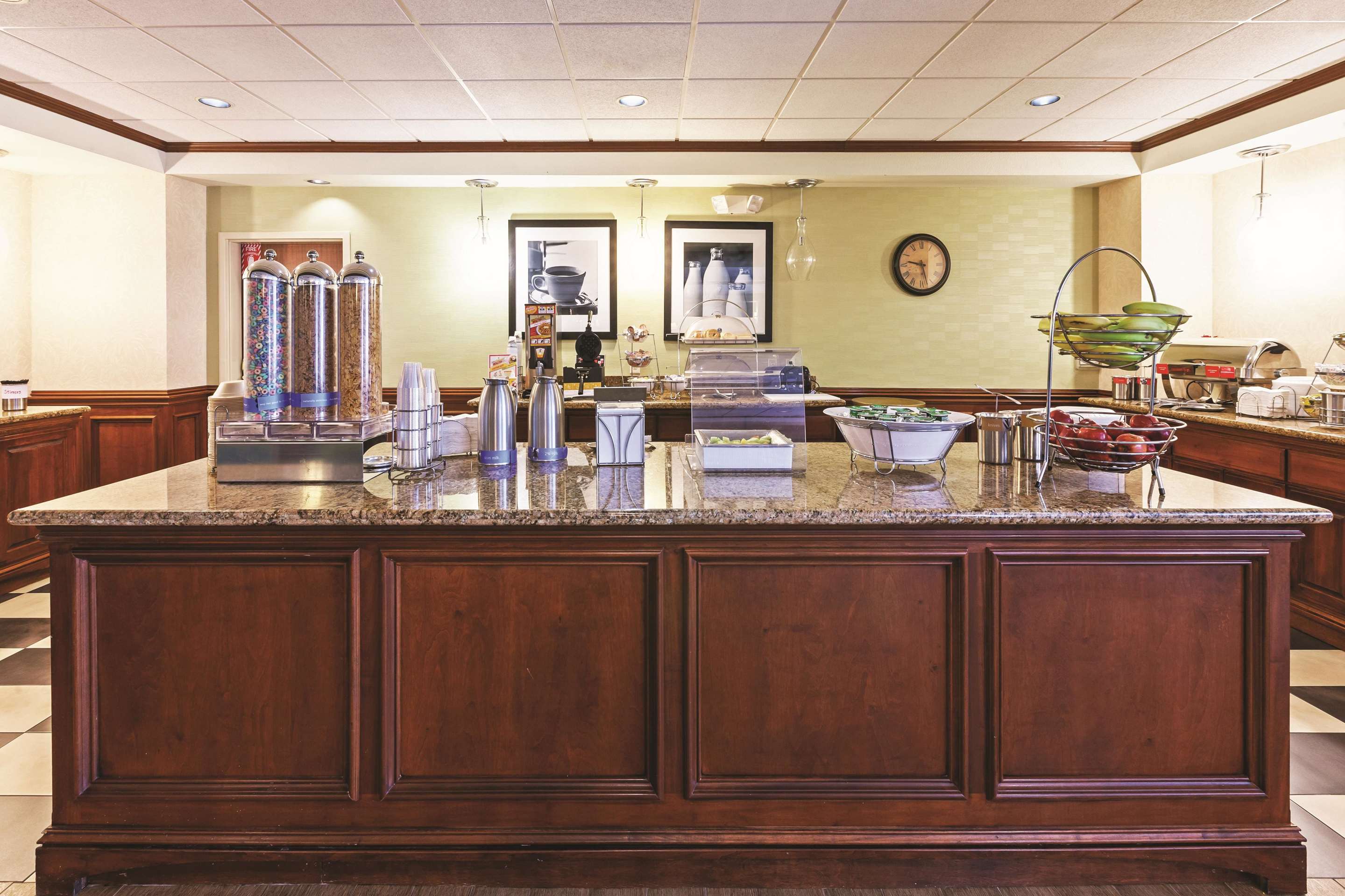 Property amenity | La Quinta Inn & Suites by Wyndham Corpus Christi-N Padre Isl