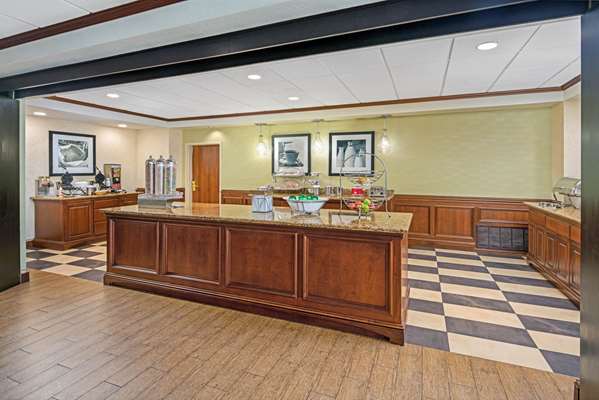  - La Quinta Inn & Suites North Padre Island Corpus Christi