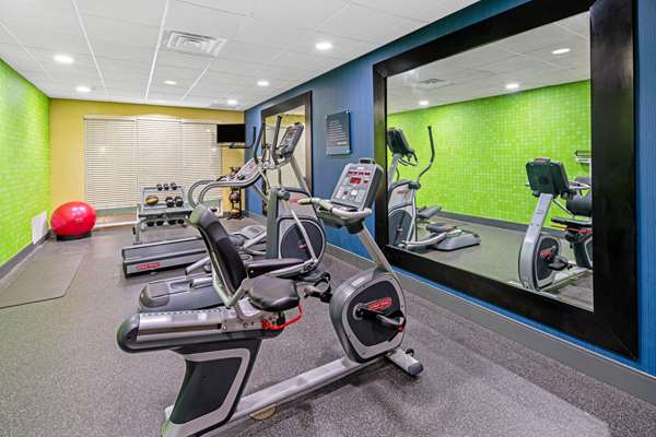 Fitness/ Exercise Room - La Quinta Inn & Suites North Padre Island Corpus Christi