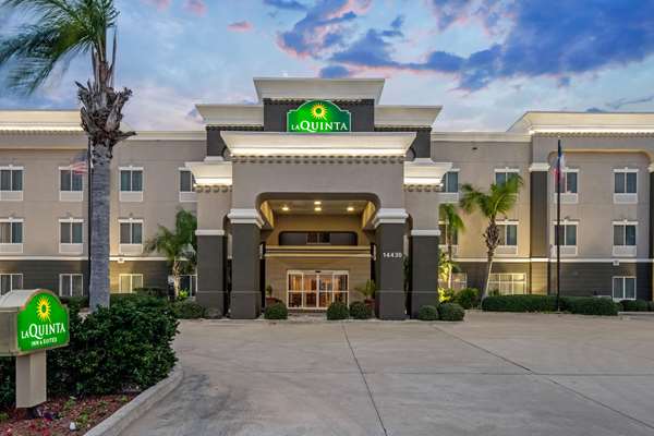 Exterior view - La Quinta Inn & Suites North Padre Island Corpus Christi
