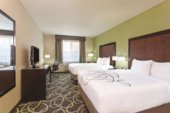  - La Quinta Inns & Suites Los Banos